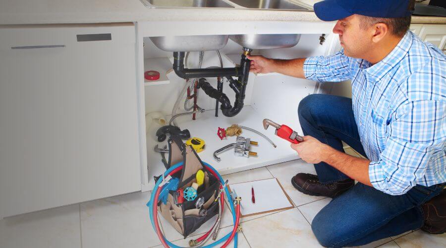 Local expert plumbing services in Wellman, IA